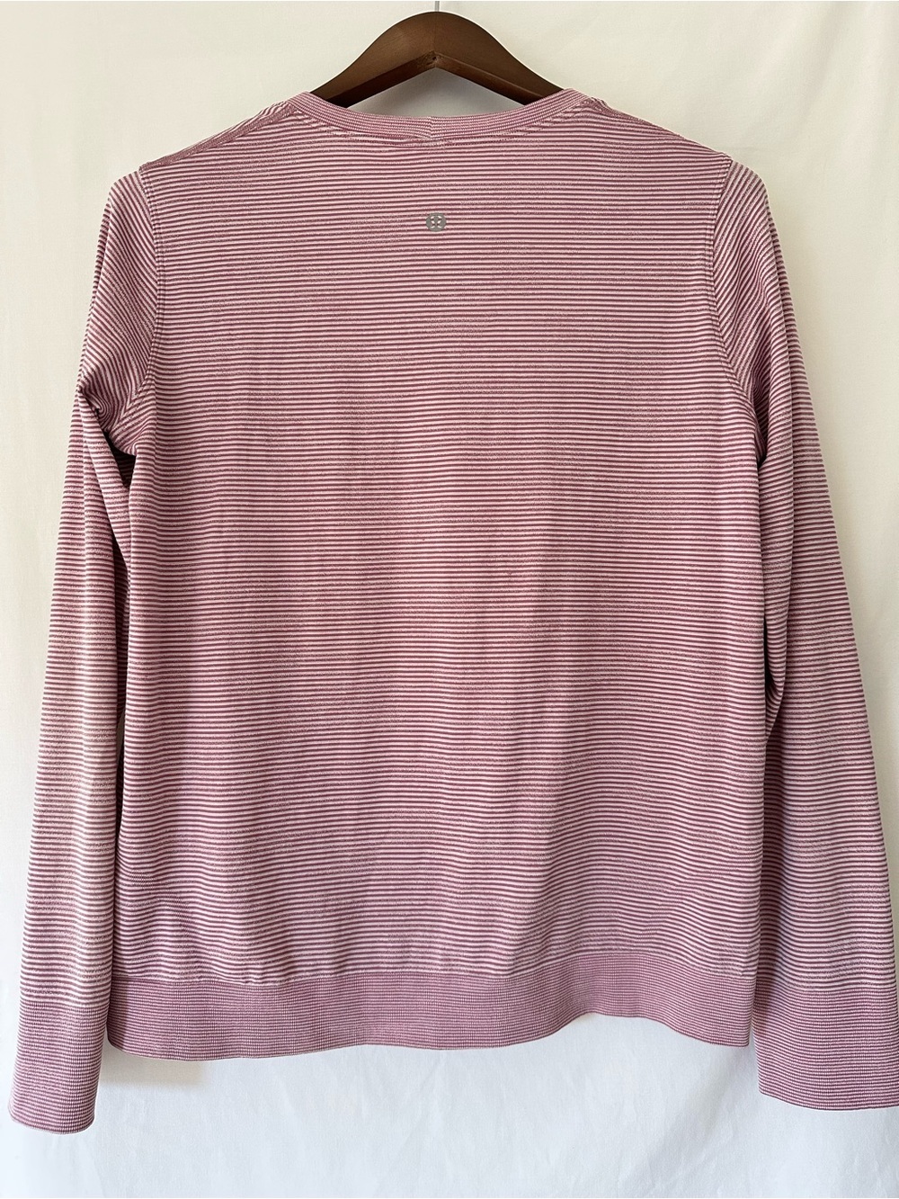 Like New Lululemon Swiftly Long Sleeve Size 10 - Picture 2 of 6